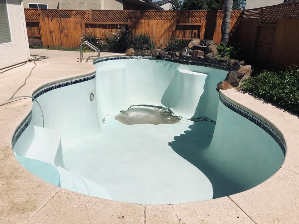 Green Pool clean up Delta Pool Care